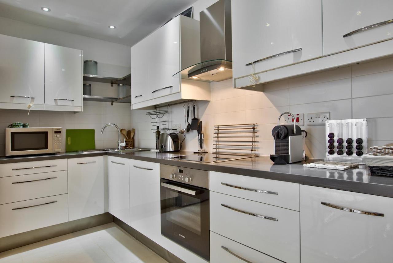 Bright And Central 2 Bedroom Apartment In Sliema Ngoại thất bức ảnh