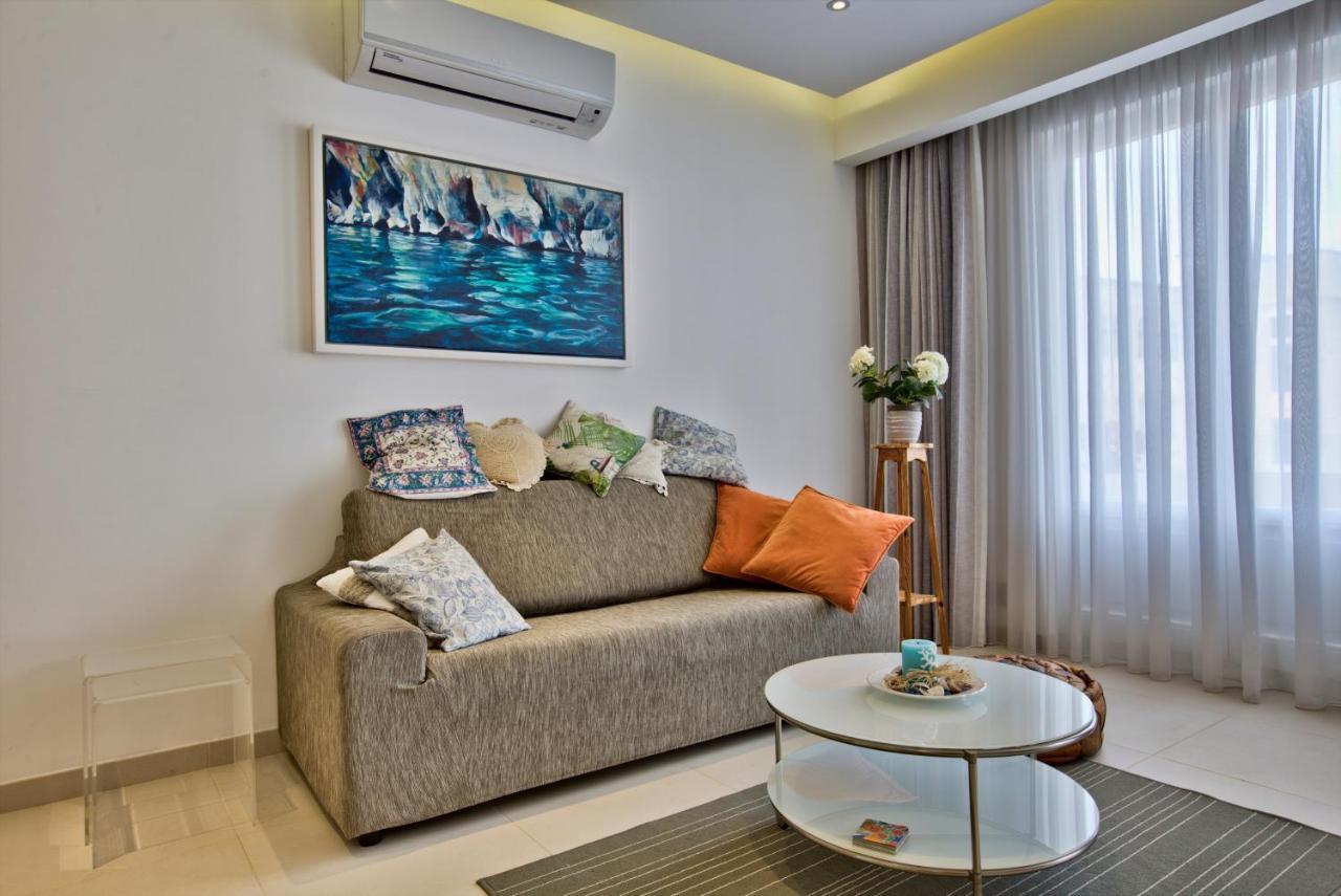 Bright And Central 2 Bedroom Apartment In Sliema Ngoại thất bức ảnh