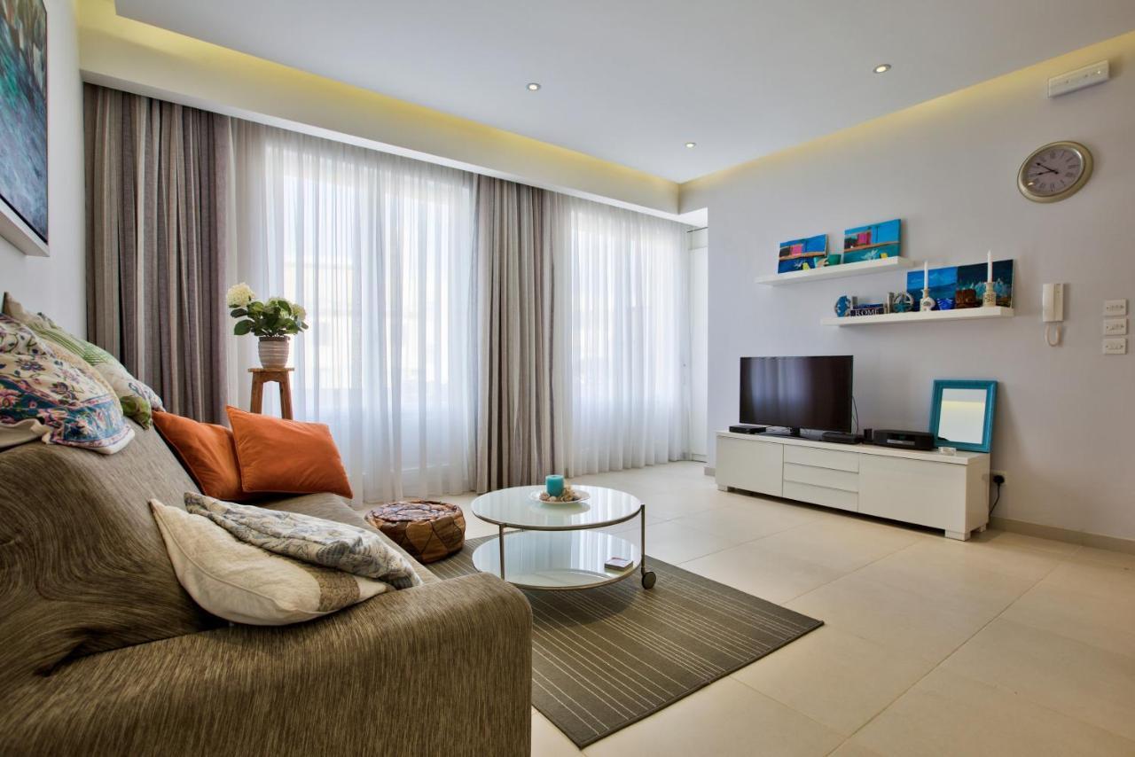Bright And Central 2 Bedroom Apartment In Sliema Ngoại thất bức ảnh
