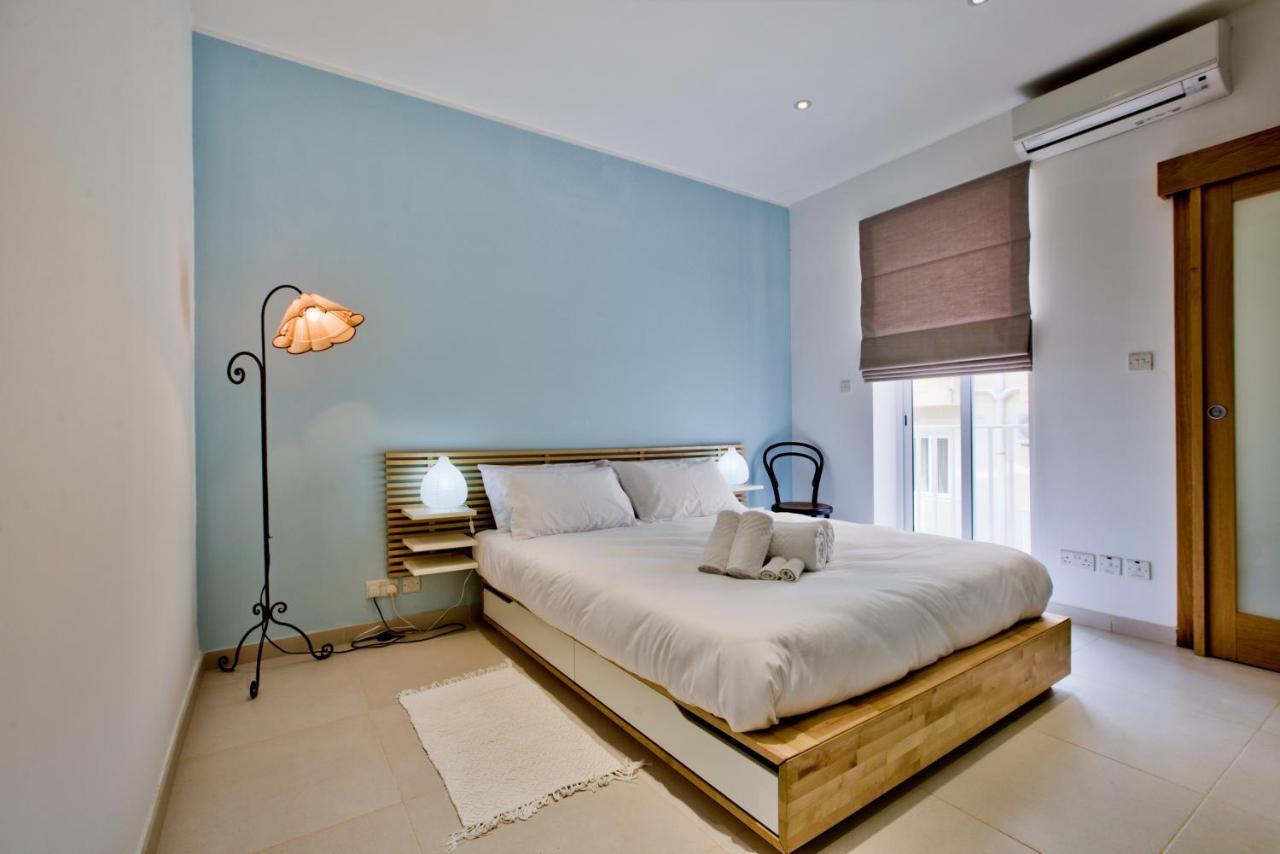 Bright And Central 2 Bedroom Apartment In Sliema Ngoại thất bức ảnh